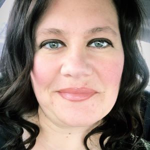 Meet your Posher, Kimberlee